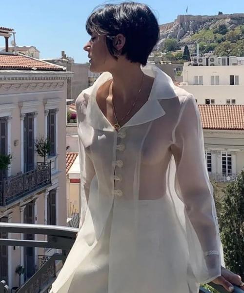 Как носить прозрачную блузку 2022. Модные прозрачные блузки на лето 2023: актуальные фасоны (+бонус-видео)