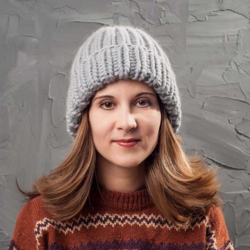 Как сшить вязаную шапку с отворотом. Как вяжется шапка с отворотом спицами или резинкой: пошаговые инструкции для начинающих