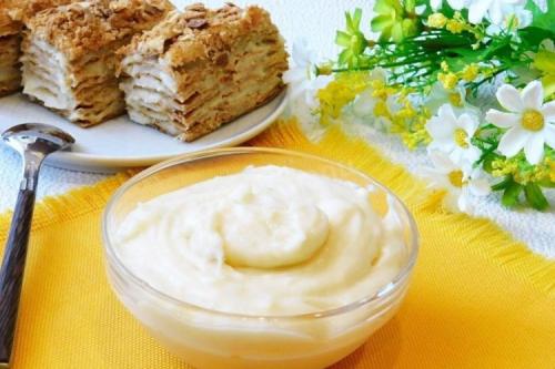 Как приготовить простой заварной крем. 15 легких рецептов заварного крема для торта