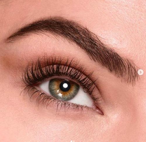 Можно ли использовать масло для волос для роста бровей. Ценная капля: как использовать масло для бровей и ресниц?