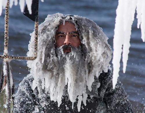 Как одеваться в +30 в городе. Модные вещи, от которых лучше отказаться после 30 лет 27 Как одеваться в +30 в городе. Модные вещи, от которых лучше отказаться после 30 лет 27