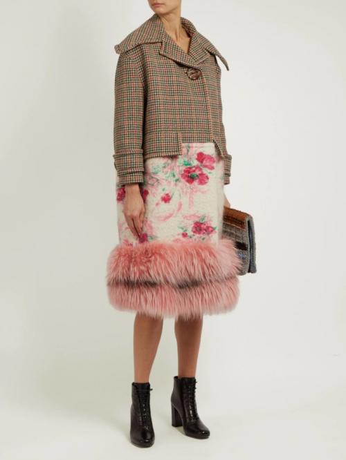 Капсула осень-зима 2021 2022. Модные тренды осень-зима 2021-2022: цвета и ткани