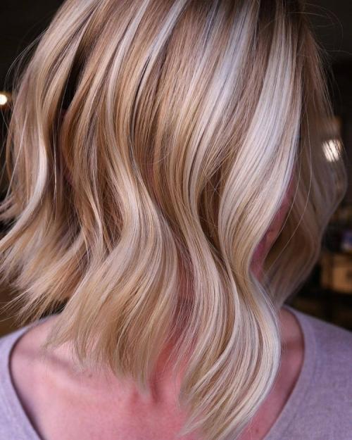 Мелирование в два цвета на короткие волосы. Мелирование волос в два цвета