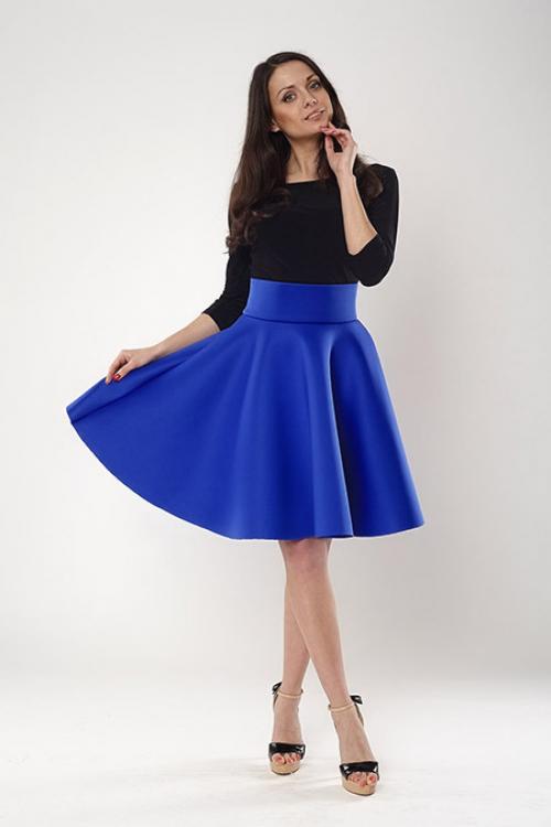 Можно ли носить юбку мини Солнце в неформальной обстановке. Идеи ярких образов с юбкой солнце для женщин любого возраста и типа фигуры