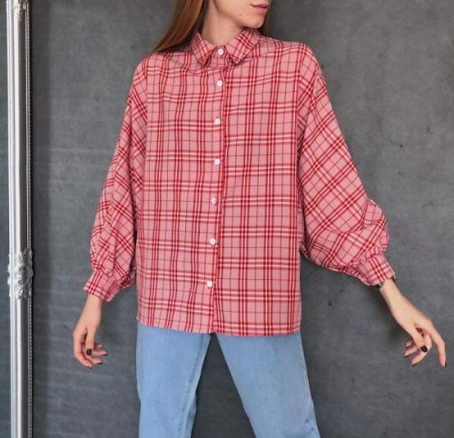 Как носить черную блузку. Модели 07