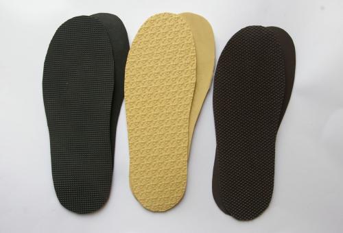 Выкройка сапожек. Интересные модели домашних тапочек, сшитых своими руками