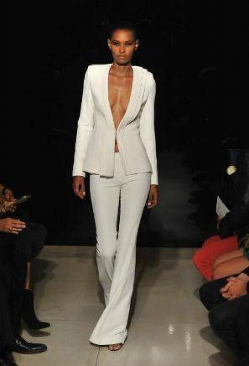 Классический и романтический стили в одежде. Стили одежды 01 Классический и романтический стили в одежде. Стили одежды 01