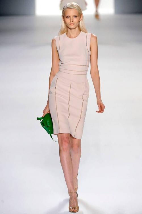 Классический и романтический стили в одежде. Стили одежды 02 Классический и романтический стили в одежде. Стили одежды 02