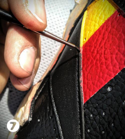 Как украсить кроссовки своими руками. Кастомизация кроссовок своими руками