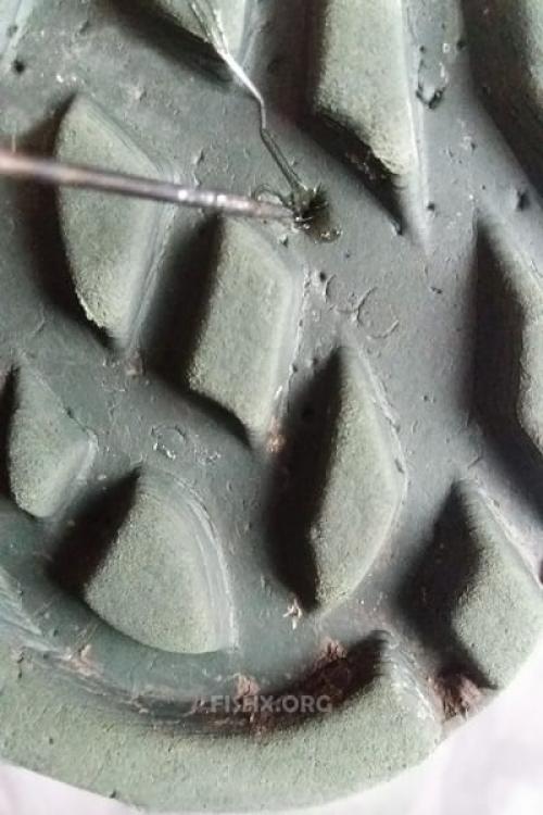 Ремонт рыбацких сапог. Чем и как заклеить ЭВА-сапог