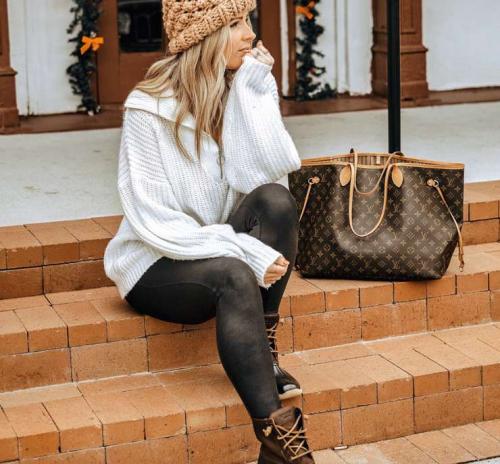 Как правильно и стильно носить женские гетры зимой: советы и идеи 05 Как правильно и стильно носить женские гетры зимой: советы и идеи 05