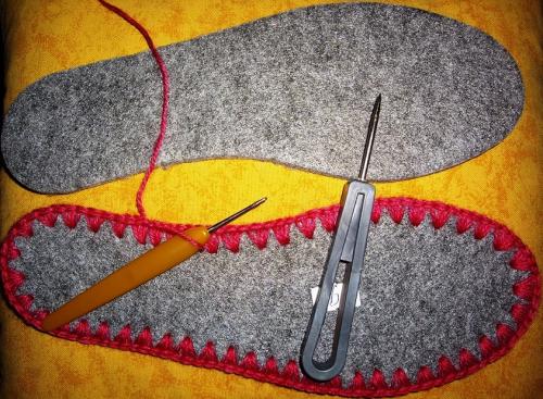 Выкройка закрытых тапочек. Интересные модели домашних тапочек, сшитых своими руками