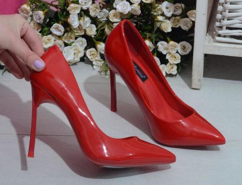 Как украсить туфли самостоятельно