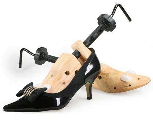 Как растянуть обувь в подъеме. Основные способы