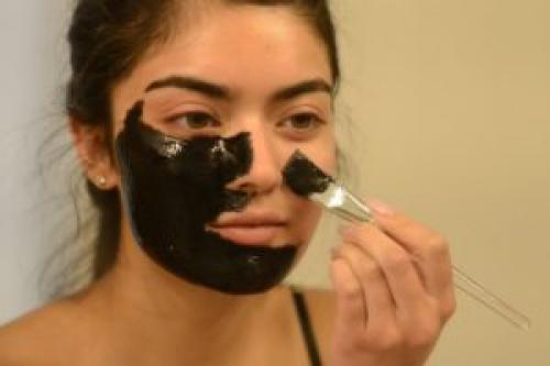 Маска от черных точек в домашних условиях без угля. 10 ПРОСТЫХ способов, как сделать маску от черных точек