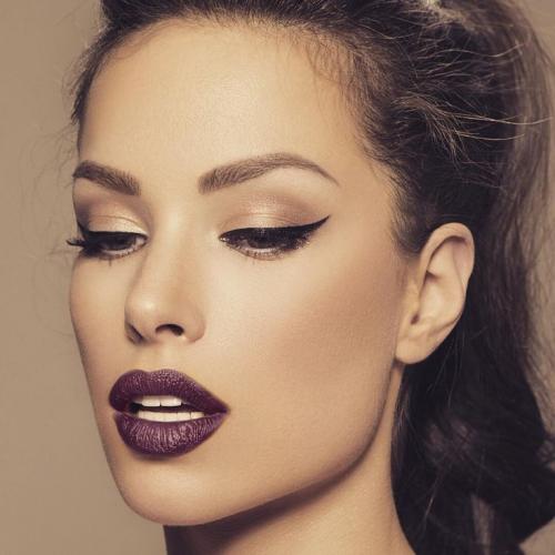 Вечерний макияж пошагово для карих глаз. Что нужно для вечернего макияжа