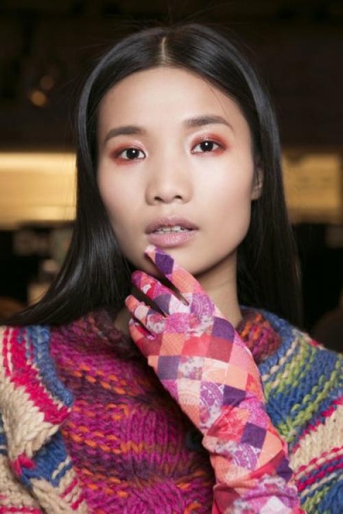 Макияж для карих глаз пошагово для начинающих. Цветовая гамма для макияжа карих глаз