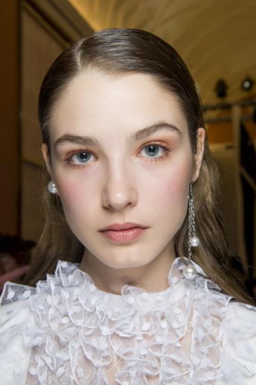 Вечерний нежный макияж. Нежный макияж: разные варианты