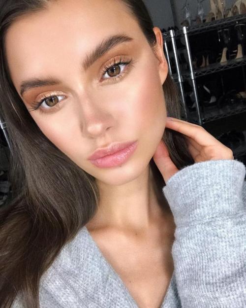 Нежный макияж 2022. Нежный макияж в стиле Nude