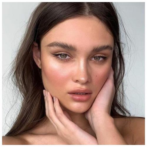 Вечерний макияж со стрелками пошагово. Стрелки на глазах: обзор трендов