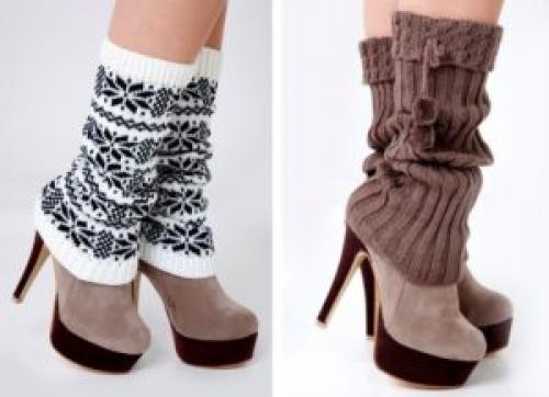 Можно ли носить гетры с юбками и платьями в 2025 году, и с какими моделями это лучше делать. Как правильно носить гетры?