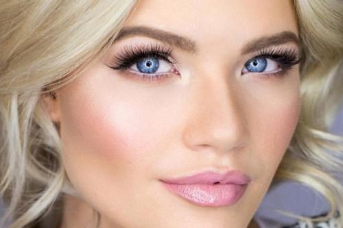 Вечерний макияж для голубых глаз пошагово. Выбор косметики