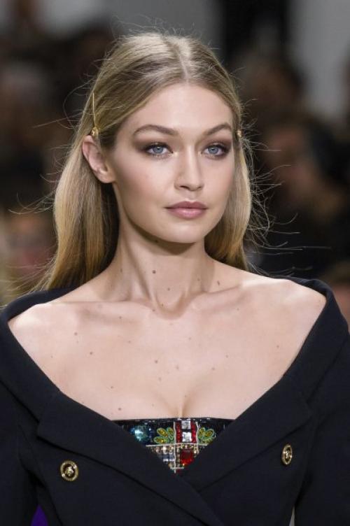 Макияж для карих глаз 2022. Макияж на выпускной-2022: модные тенденции