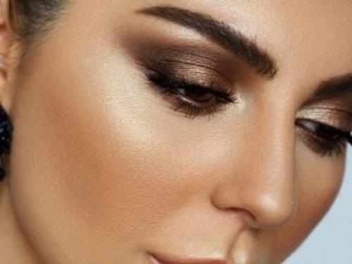 Легкий вечерний макияж для карих глаз. Пошаговая техника нанесения 18