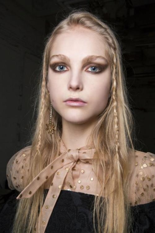 Черный макияж глаз пошагово. Всё о макияже смоки айс