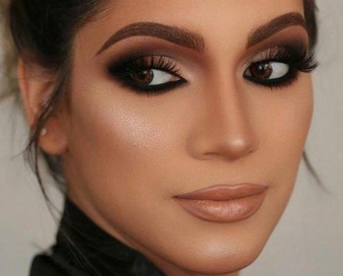 Легкий вечерний макияж для карих глаз. Пошаговая техника нанесения 27