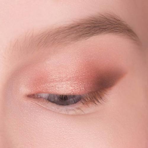 Вечерний макияж для голубых и серо-голубых глаз. Вечерний макияж для голубых глаз