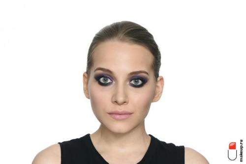 Макияж для серых глаз на каждый день. Макияж для девушек с серыми глазами и темными волосами: разные варианты