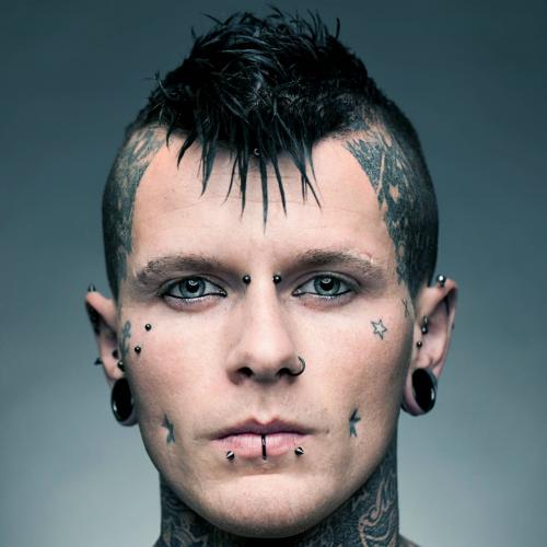 Короткие стрижки на кудрявые волосы мужские. Модные мужские стрижки для вьющихся коротких волос в 2021 году