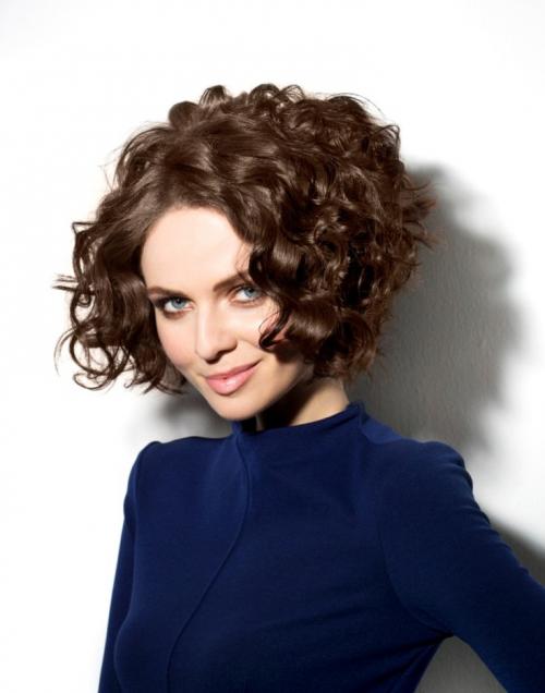 Очень короткие стрижки на кудрявые волосы. (+135 фото) Боб каре на кудрявые волосы
