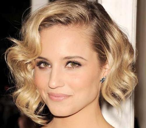 Очень короткие стрижки на кудрявые волосы. (+135 фото) Боб каре на кудрявые волосы