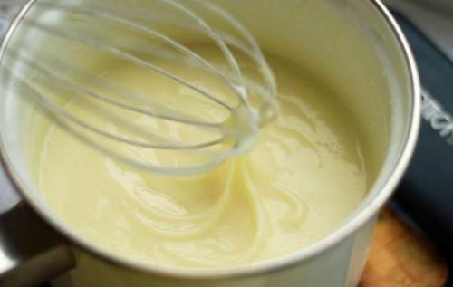 Как сделать крем для лица из масел. Как сделать омолаживающий крем для лица из масел в домашних условиях