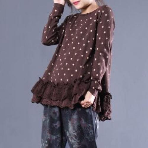 Какие способы украшения можно использовать для белой рубашки на пуговицах, если нет опыта в рукоделии. Декор блузок бантом, лентой, тесьмой