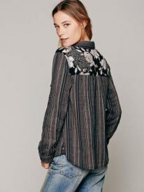 Какие способы украшения можно использовать для белой рубашки на пуговицах, если нет опыта в рукоделии. Декор блузок бантом, лентой, тесьмой