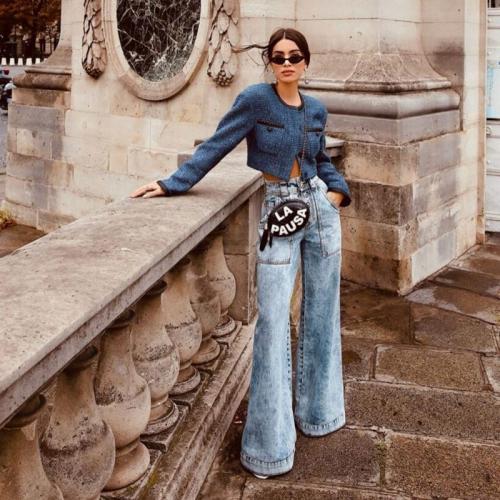 Брюки клеш от колена 2023. Модные разновидности джинсов-клеш