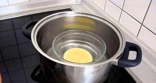 Как сделать крем для лица из масел. Как сделать омолаживающий крем для лица из масел в домашних условиях