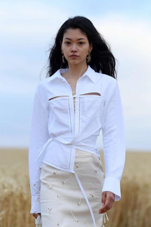 Кружевные блузки 2021. Модные женские блузки 2021: основные тренды