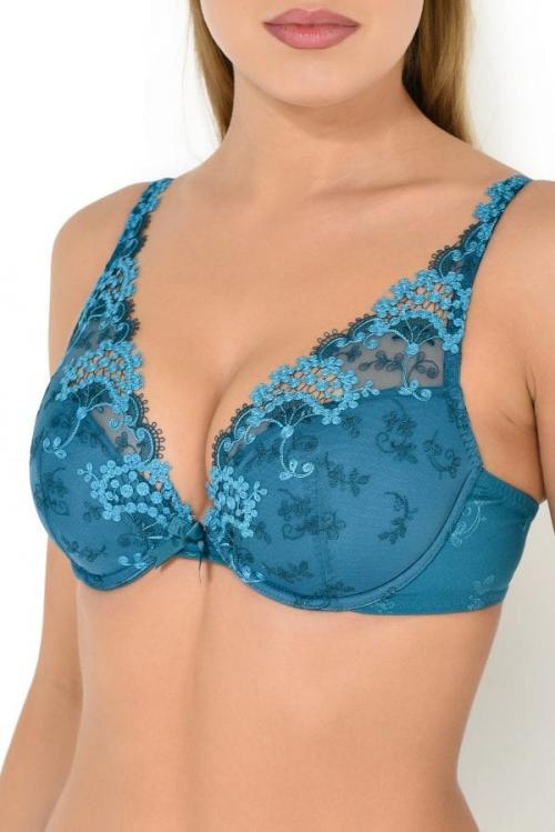 Какие цвета одежды возбуждают мужчин. Цвет имеет значение