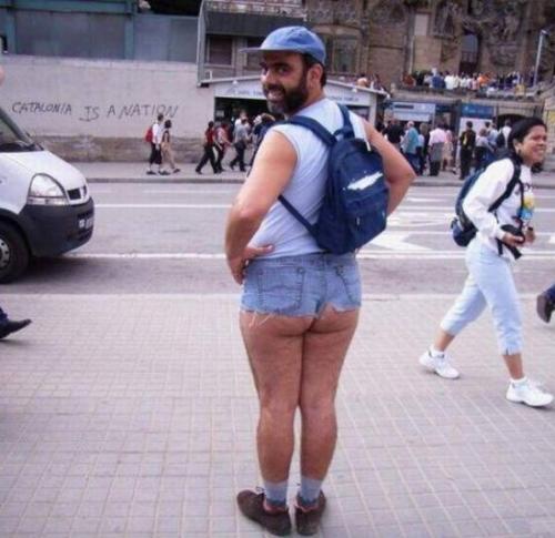 Что не нравится женщинам в мужской одежде. Какие вещи на мужчинах не нравятся женщинам?