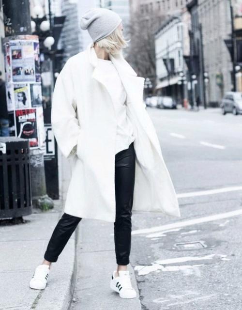 С какой обувью носить светлое пальто. Как и с чем носить пальто белого цвета