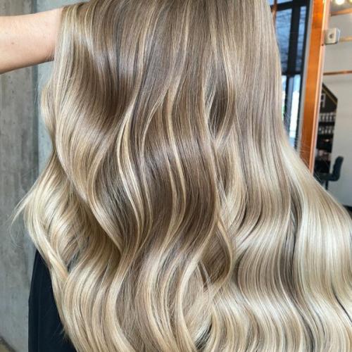 Как покрасить волосы на тон светлее. Краски для волос