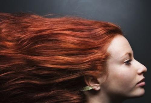 Чем заглушить красный оттенок волос. Как убрать красный оттенок на волосах