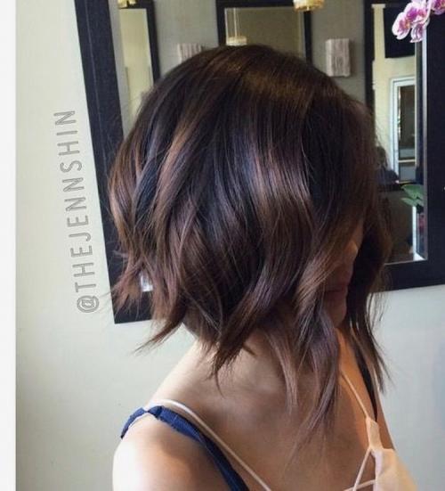 Можно ли мелировать на коротких волосах, если они повреждены или обрезаны. Популярные техники