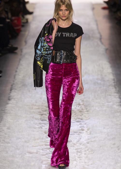 Что носить с велюровыми брюками. Возможные фасоны