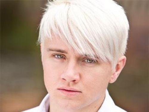 Покраска волос в белый цвет парень. Белый цвет волос у мужчин —, как добиться модного оттенка и кому он подойдет