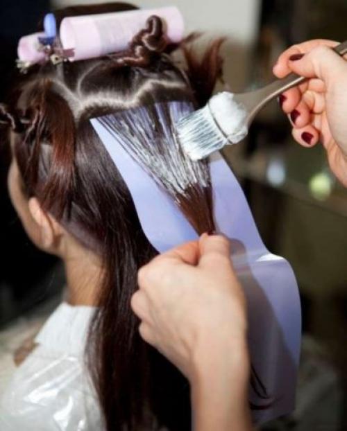 Окрашивание темных волос в русый цвет без.. Блондинка становится русой 28 Окрашивание темных волос в русый цвет без.. Блондинка становится русой 28